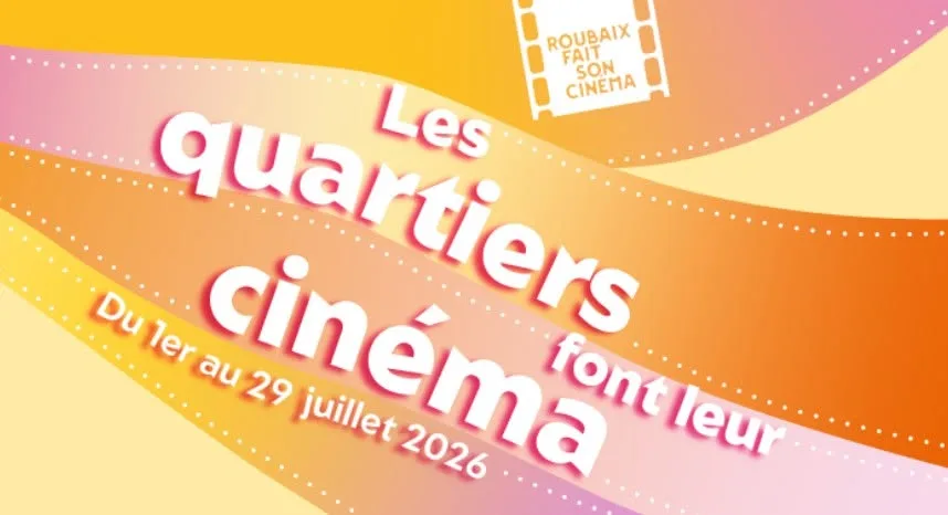 Familles réunies lors du ciné quartier organisé par le Service Famille
