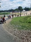 Familles en promenade lors d’une sortie nature — Centre Social de l’Hommelet